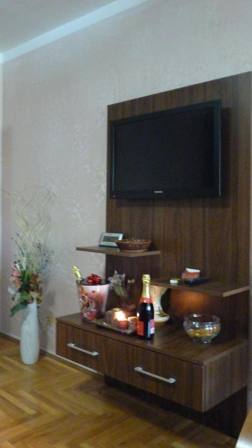 5 Apartshotel Faleza Galati Exterior photo