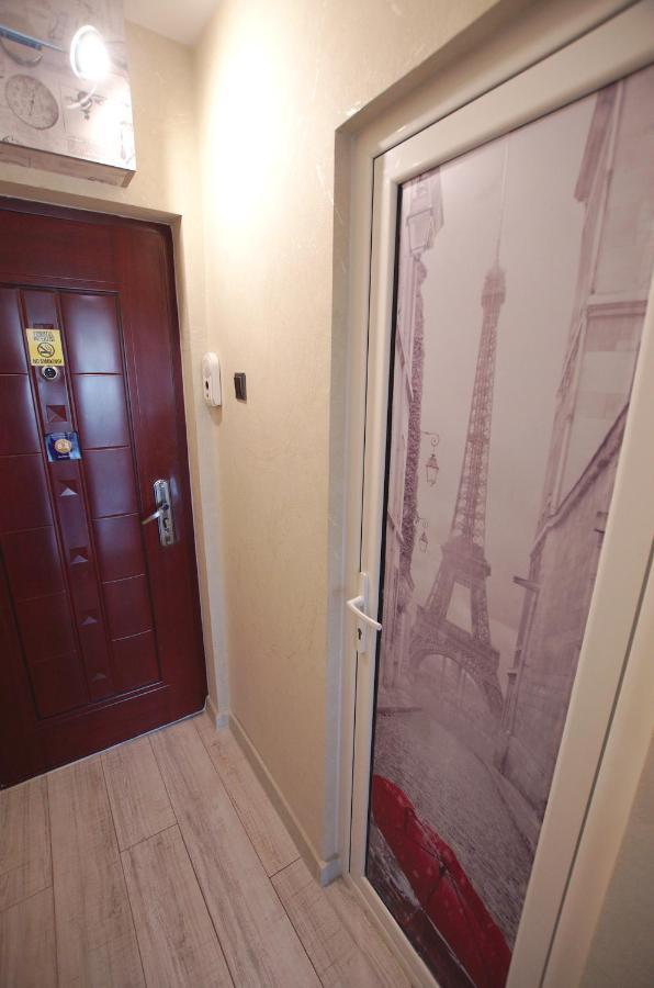 5 Apartshotel Faleza Galati Exterior photo