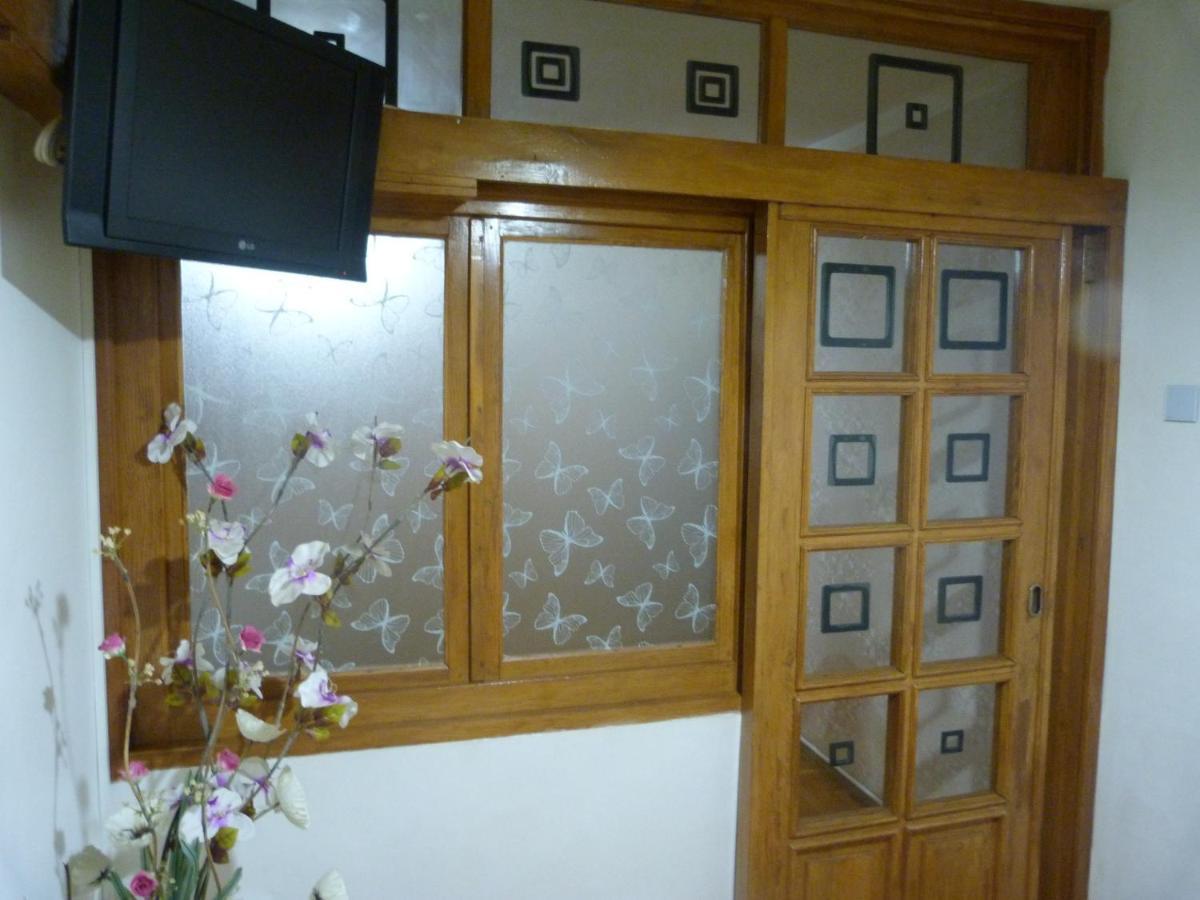 5 Apartshotel Faleza Galati Exterior photo